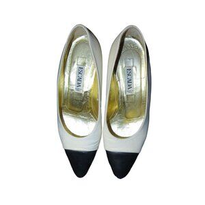 Escada Vintage Black & White Italian Leather Kitten Heel Cap Toe Pumps 37.5 7.5